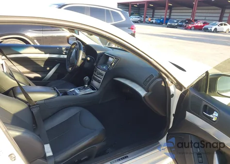 2014 Infiniti Q60 Journey z USA, uszkodzony, nr VIN JN1CV6EK2EM113446